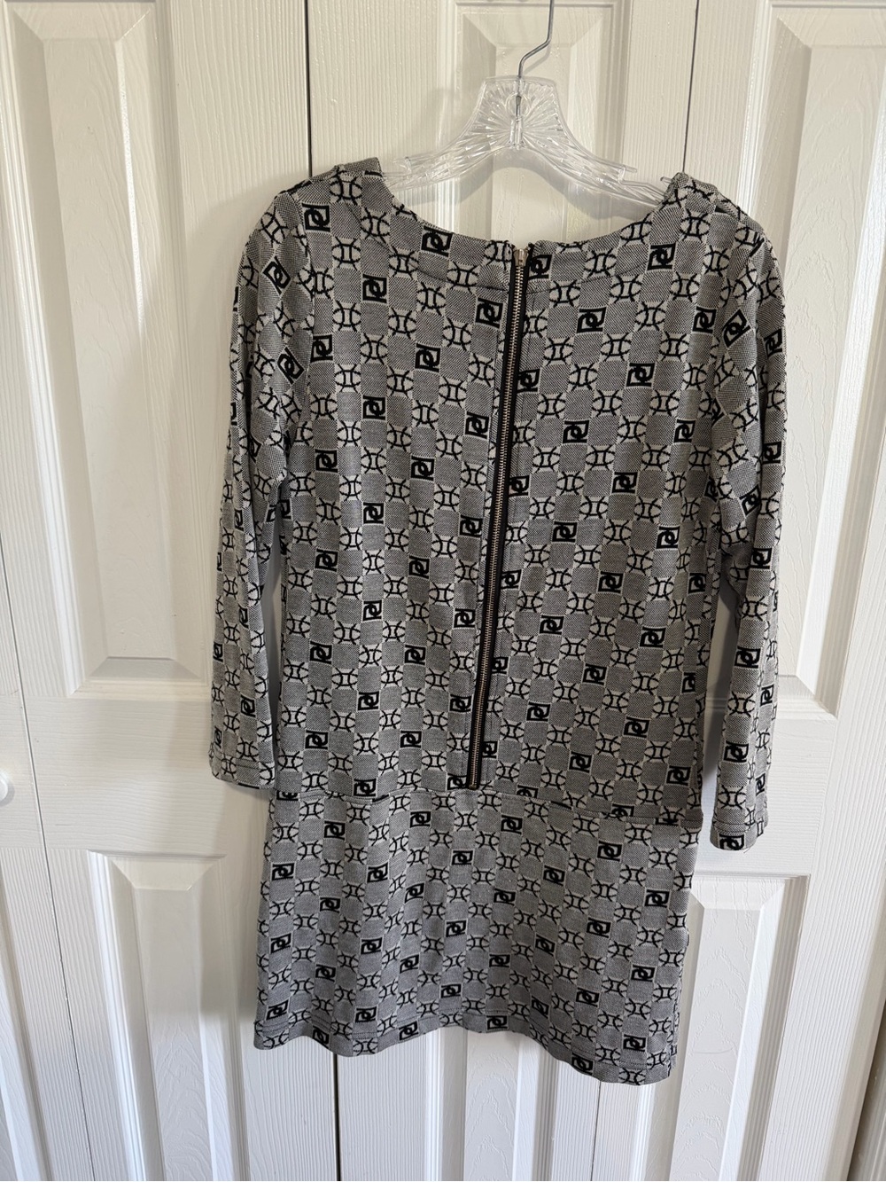 Fendi Monogrammed Shift Dress Size Medium - Picture 3 of 3